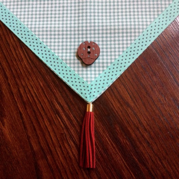 Handmade Ladybug Table Runner, 6 Reversible Placemats 6 Napkins - Picture 4 of 9